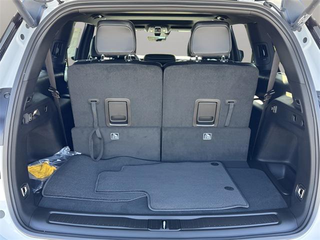 new 2025 Jeep Grand Cherokee L car, priced at $44,357