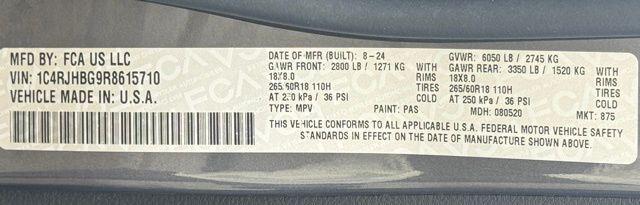 used 2024 Jeep Grand Cherokee car, priced at $36,594