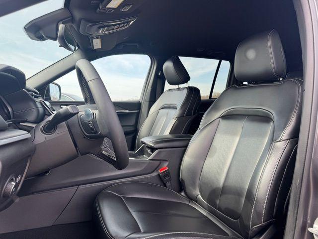 used 2024 Jeep Grand Cherokee car, priced at $36,594