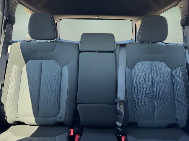 new 2026 Jeep Cherokee car, priced at $37,965