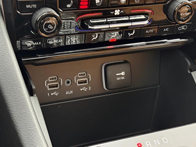 used 2025 Jeep Grand Cherokee car, priced at $49,999