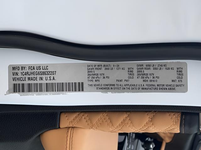 used 2025 Jeep Grand Cherokee car, priced at $49,999