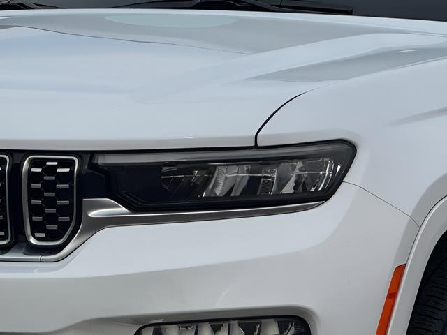 used 2025 Jeep Grand Cherokee car, priced at $49,999