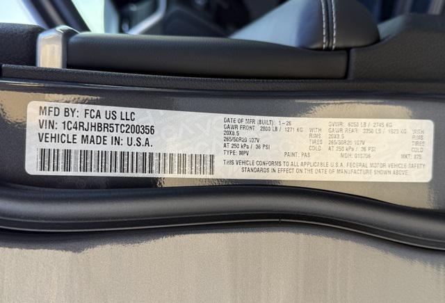 new 2026 Jeep Grand Cherokee car, priced at $48,212