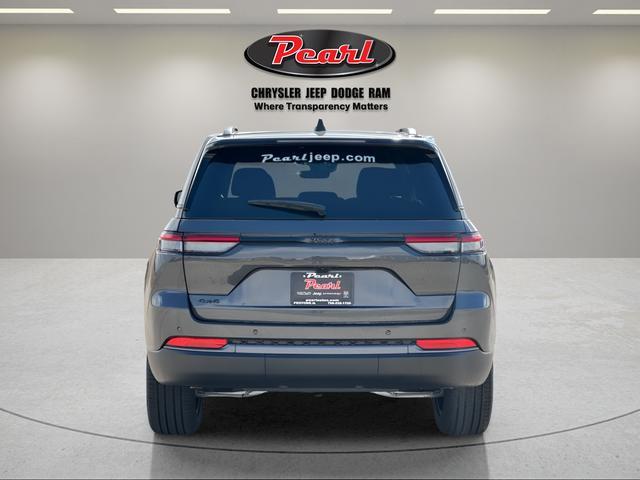 new 2026 Jeep Grand Cherokee car, priced at $44,403