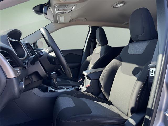 used 2017 Jeep Cherokee car, priced at $9,990