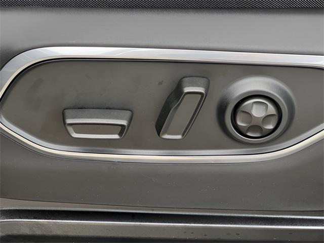 new 2026 Jeep Grand Wagoneer car, priced at $65,561