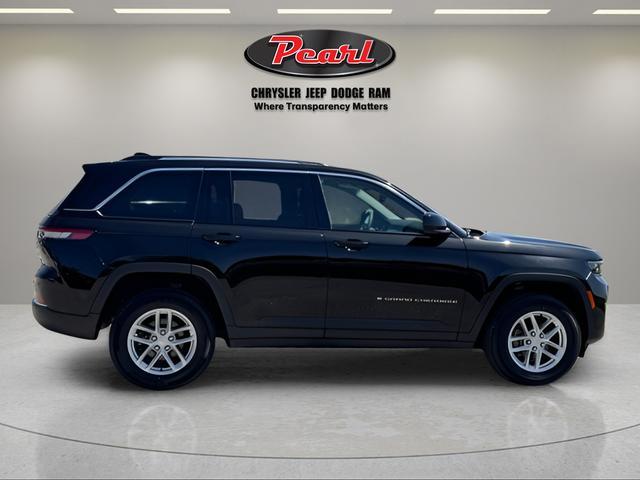 used 2023 Jeep Grand Cherokee car, priced at $29,899