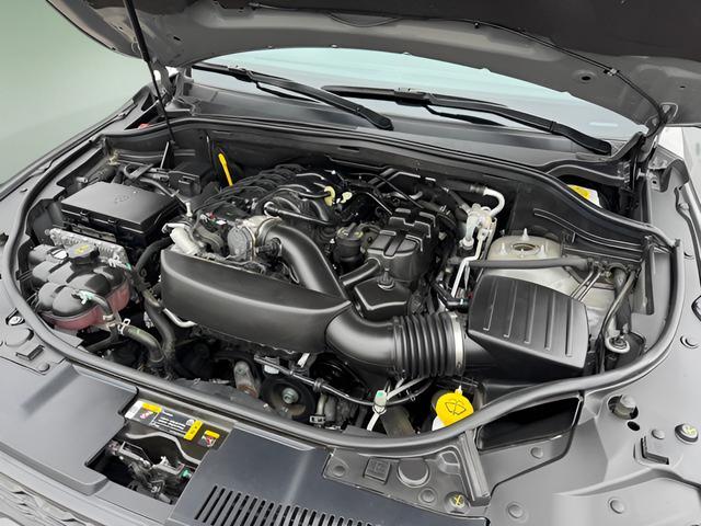 used 2025 Dodge Durango car, priced at $35,999