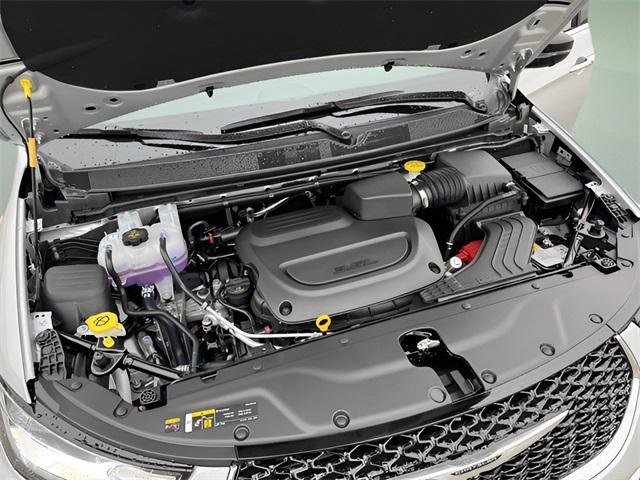 new 2026 Chrysler Pacifica car, priced at $41,729