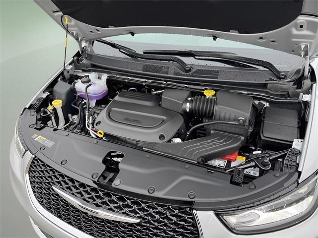 new 2026 Chrysler Pacifica car, priced at $41,729