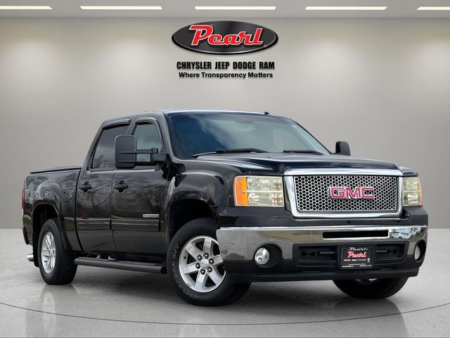 used 2013 GMC Sierra 1500 car, priced at $11,999