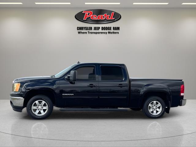 used 2013 GMC Sierra 1500 car, priced at $11,999