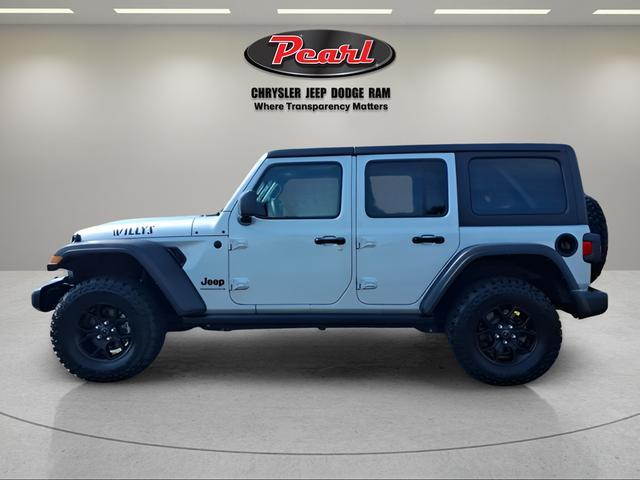 Silver Zynith Clearcoat 2024 Jeep Wrangler Willys