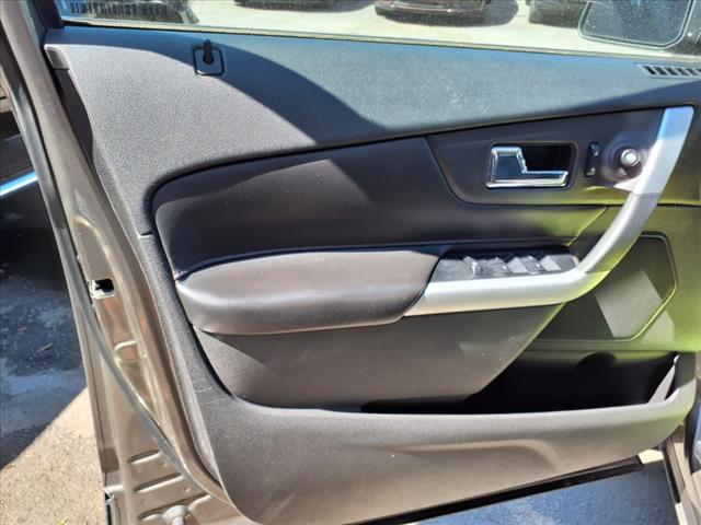 used 2013 Ford Edge car