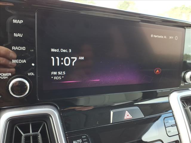 used 2024 Kia Sorento Hybrid car