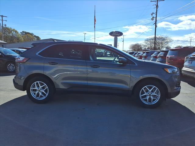 used 2023 Ford Edge car