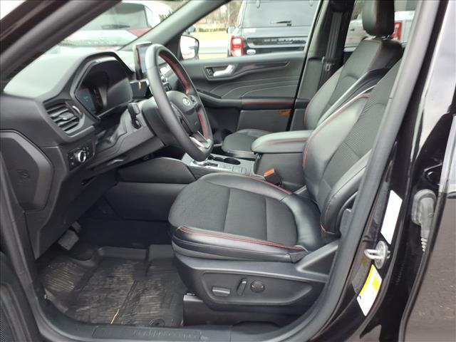 used 2025 Ford Escape car, priced at $26,469