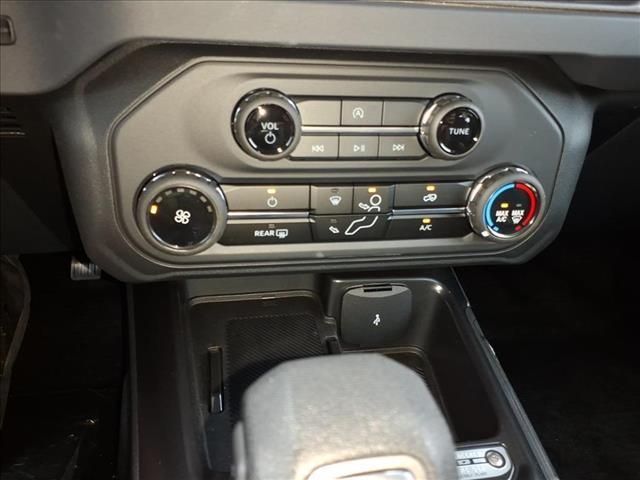 new 2025 Ford Bronco car, priced at $42,785