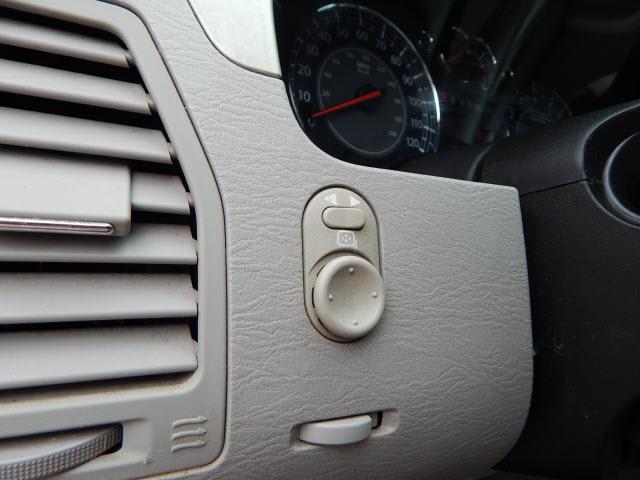 used 2007 Suzuki XL7 car