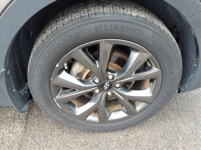 used 2017 Hyundai Santa Fe Sport car