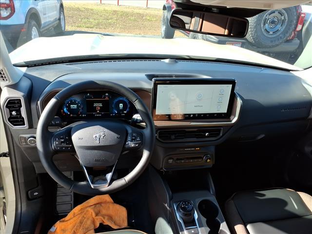 new 2025 Ford Bronco Sport car, priced at $38,885