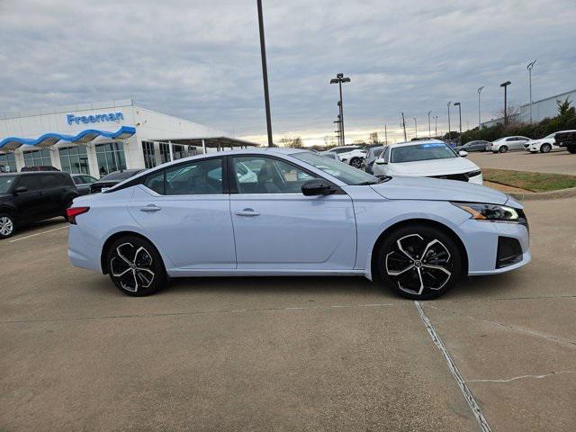 used 2023 Nissan Altima car, priced at $20,918
