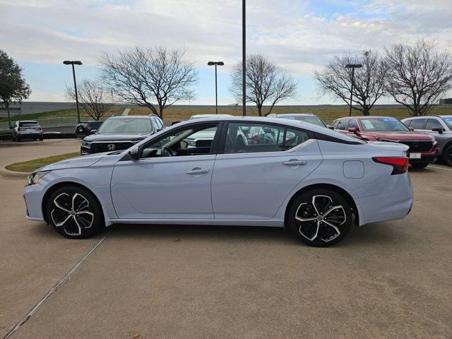 used 2023 Nissan Altima car, priced at $20,918