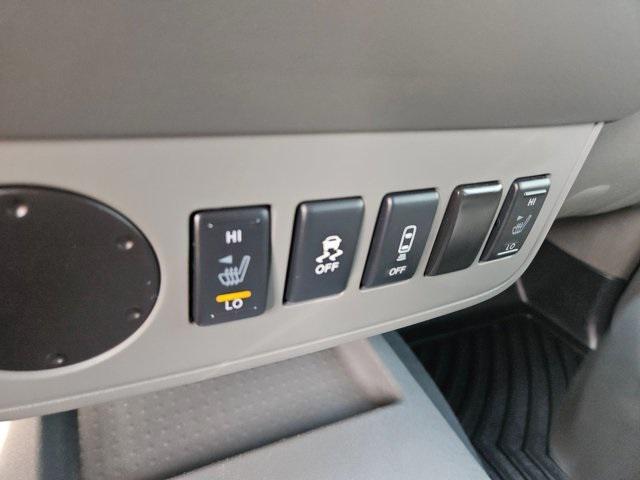 used 2020 Nissan Frontier car, priced at $19,286