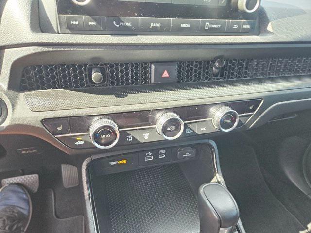 used 2025 Honda CR-V Hybrid car, priced at $29,995