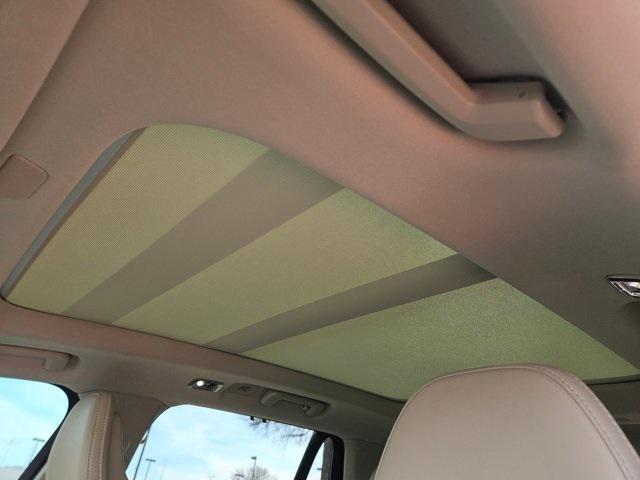 used 2022 Volvo XC90 Recharge Plug-In Hybrid car, priced at $35,930