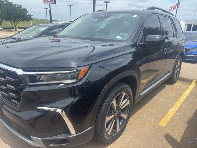 used 2024 Honda Pilot car, priced at $39,995