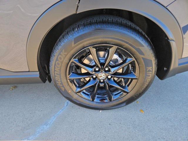 new 2026 Honda CR-V Hybrid car, priced at $38,266