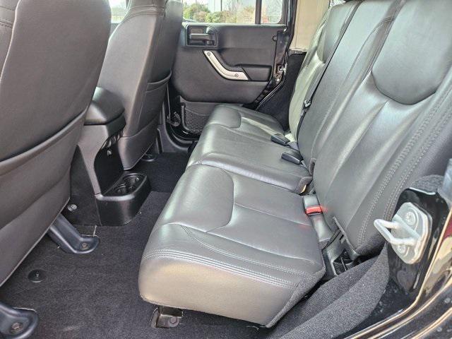 used 2014 Jeep Wrangler Unlimited car, priced at $12,927