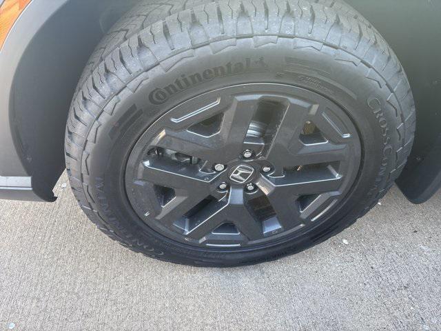 new 2026 Honda CR-V Hybrid car, priced at $38,709