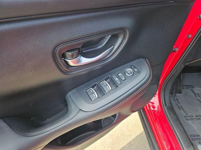 used 2025 Honda HR-V car, priced at $25,859
