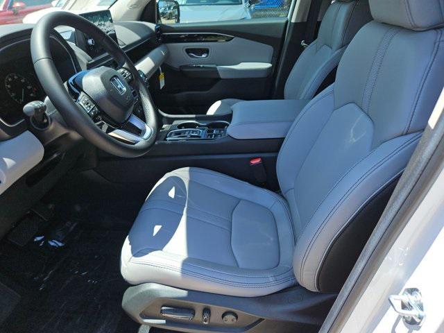 new 2025 Honda Pilot car, priced at $47,283