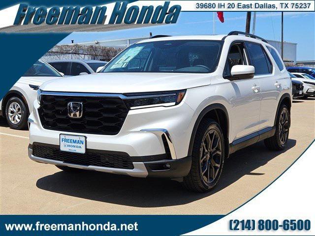 new 2025 Honda Pilot car, priced at $47,283