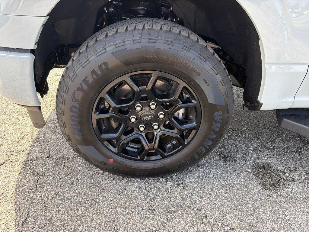new 2026 Ford F-150 car, priced at $55,765