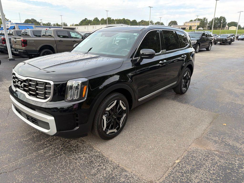 used 2025 Kia Telluride car, priced at $30,988