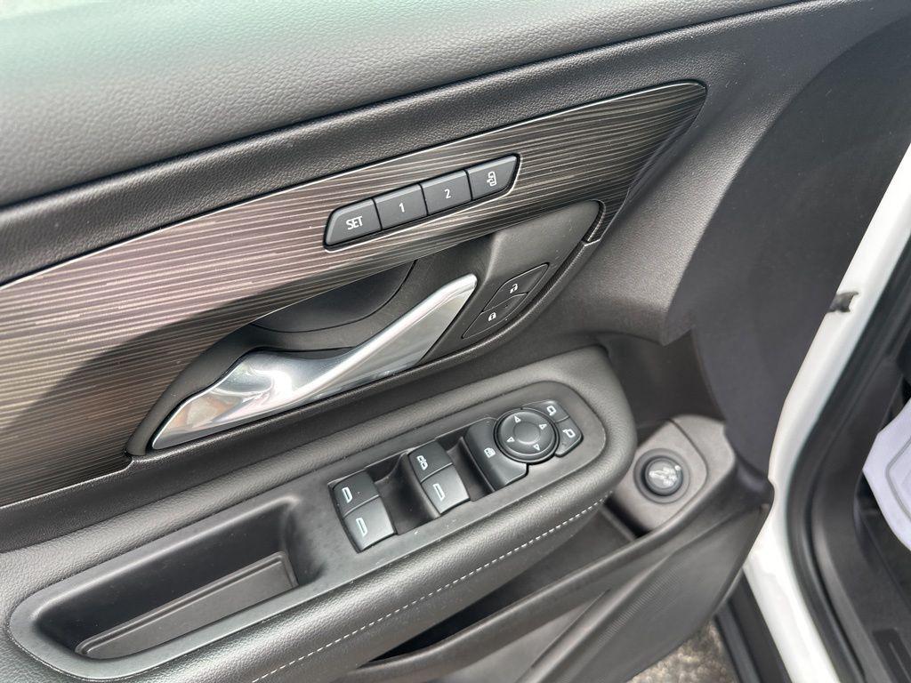 used 2024 GMC Terrain car, priced at $28,988