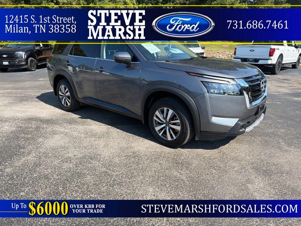used 2025 Nissan Pathfinder car, priced at $33,988