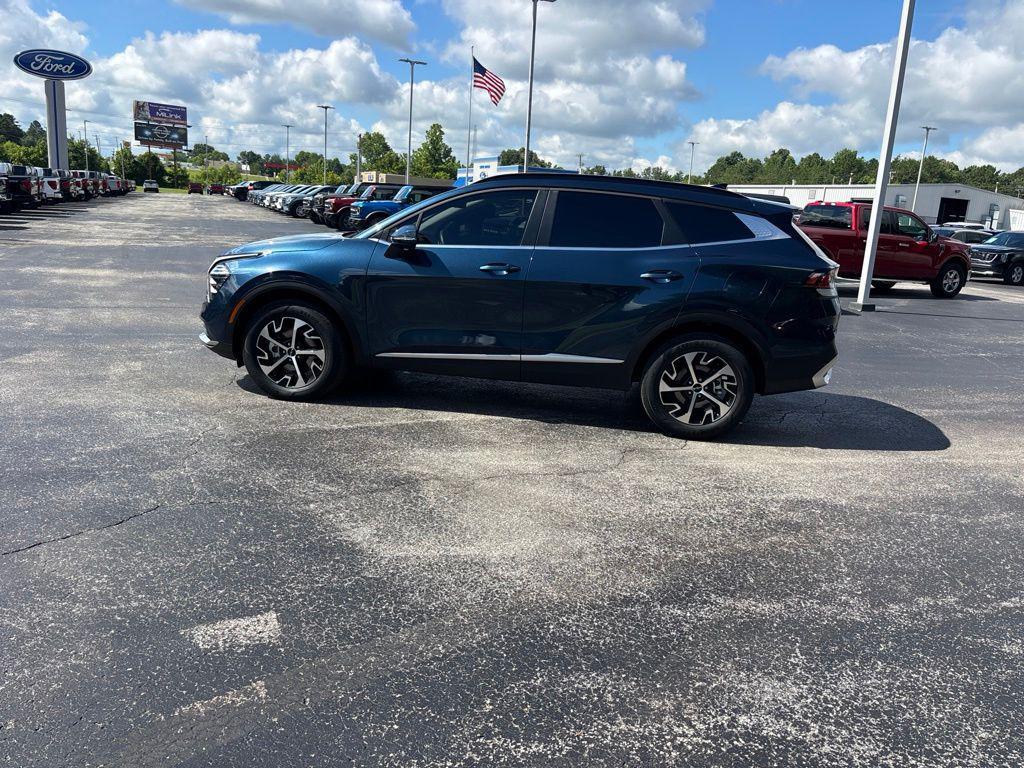 used 2025 Kia Sportage Hybrid car, priced at $31,988