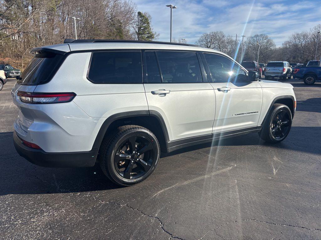 used 2022 Jeep Grand Cherokee L car, priced at $19,988