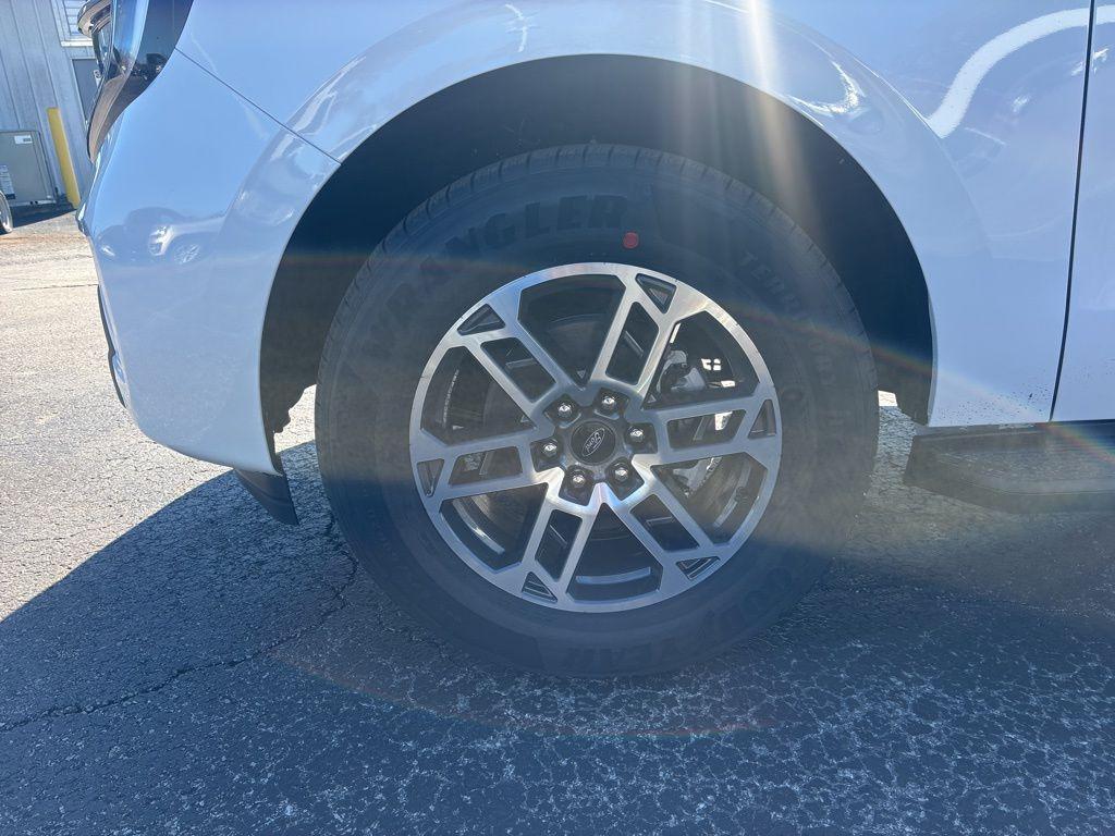 new 2026 Ford Expedition car, priced at $67,003