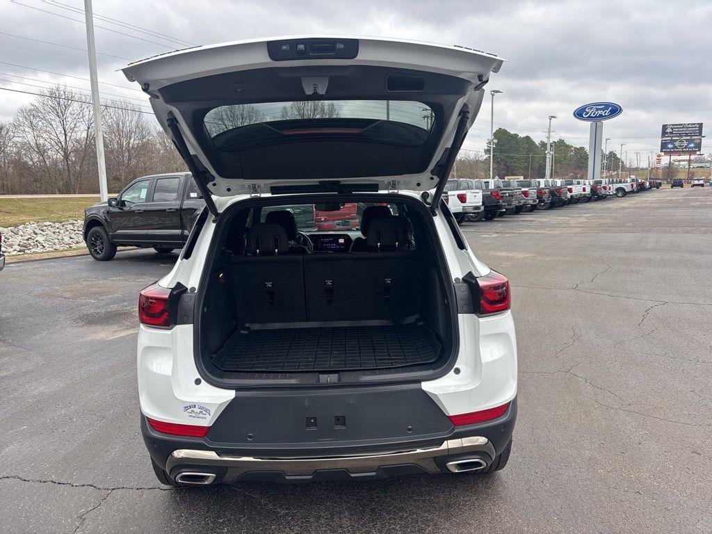 used 2024 Chevrolet TrailBlazer car, priced at $25,988