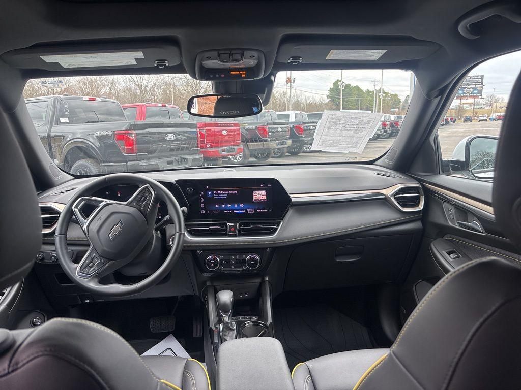 used 2024 Chevrolet TrailBlazer car, priced at $25,988