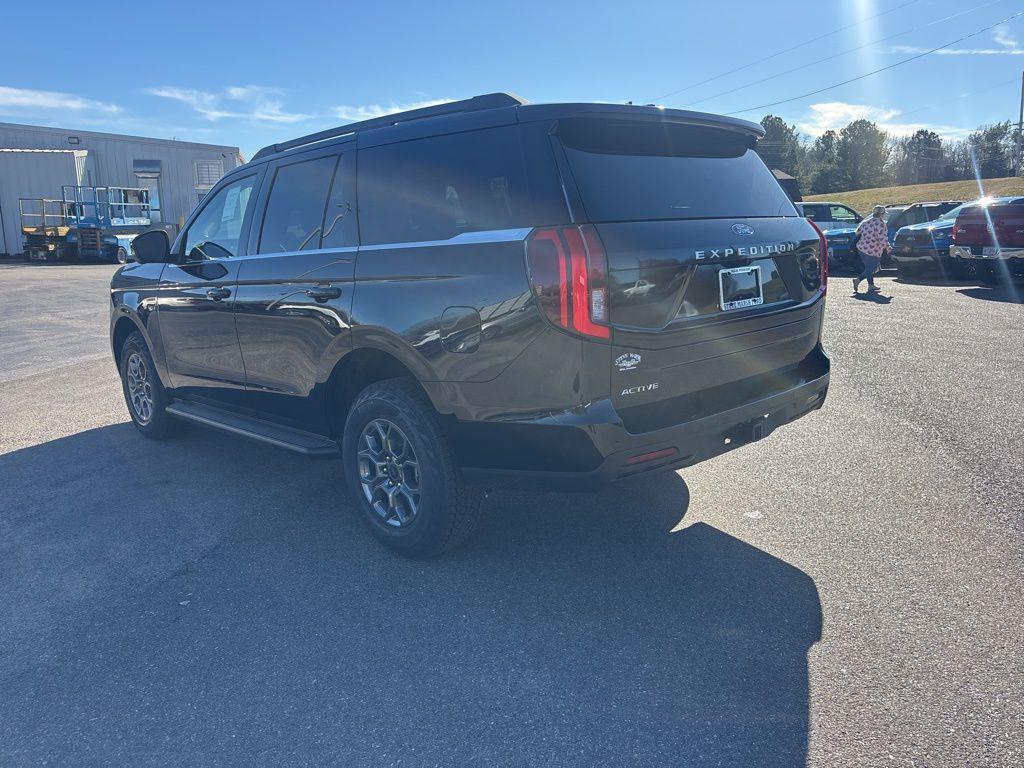 new 2026 Ford Expedition car, priced at $65,973