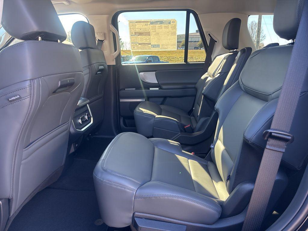 new 2026 Ford Expedition car, priced at $65,973