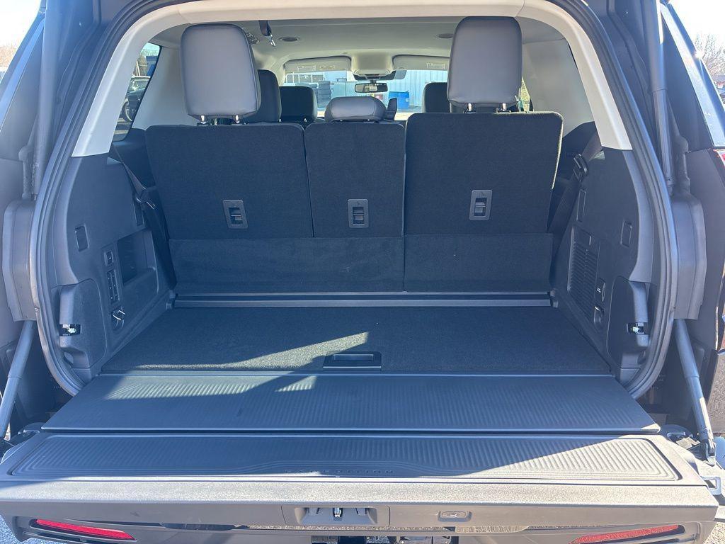 new 2026 Ford Expedition car, priced at $65,973